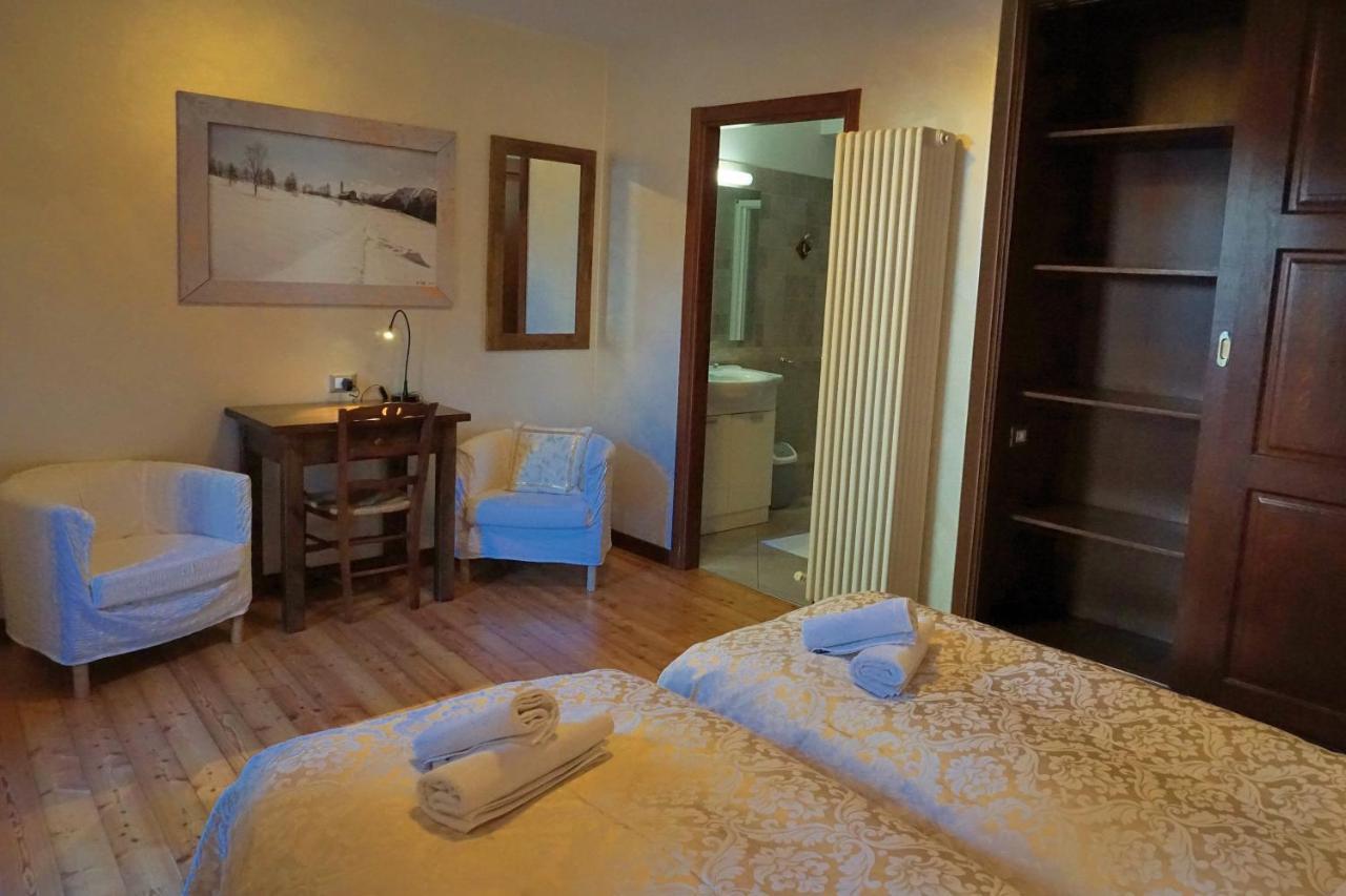 Pensione Albergo Diffuso Ceaglio Valle Maira Marmora Extérieur photo