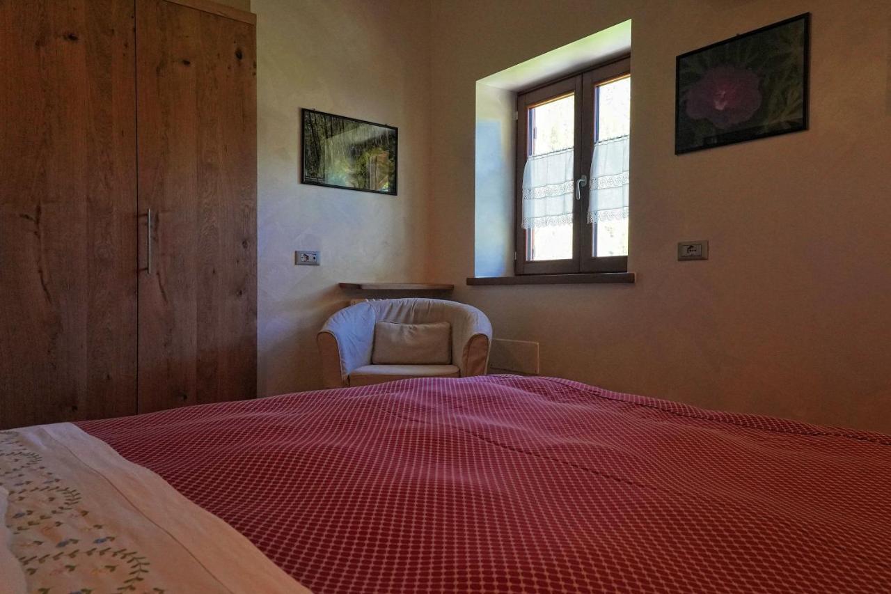 Pensione Albergo Diffuso Ceaglio Valle Maira Marmora Extérieur photo
